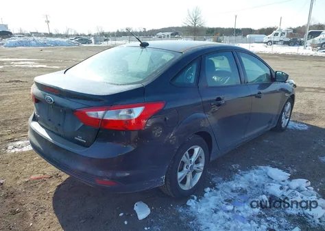 2013 Ford Focus Se z USA, uszkodzony, nr VIN 1FADP3F27DL305951